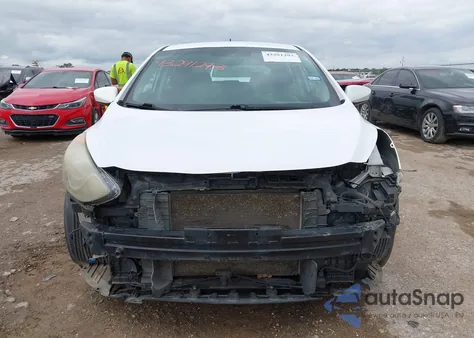 2014 Hyundai Elantra Gt z USA, uszkodzony, nr VIN KMHD35LH2EU165700